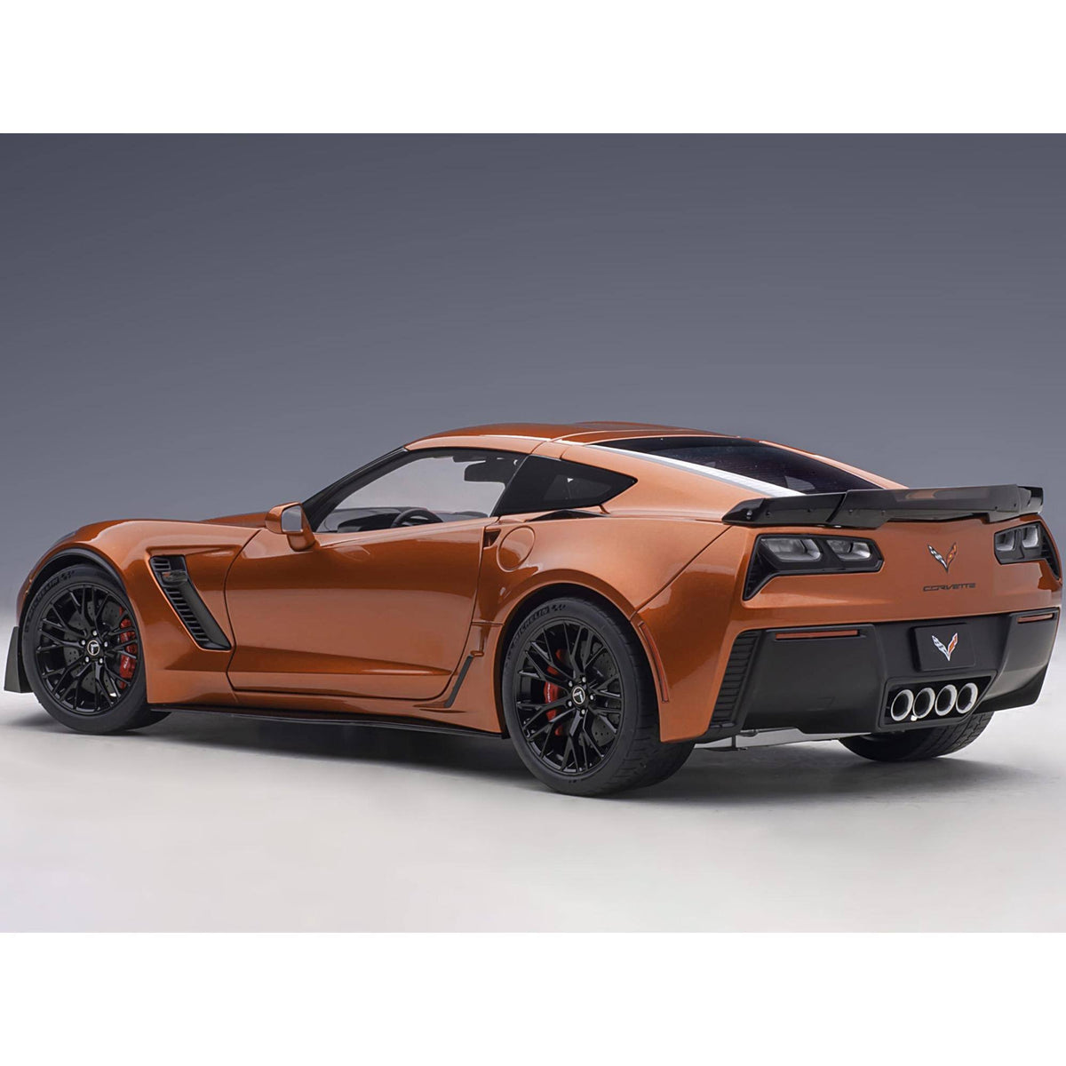1/18 Model Car L28996