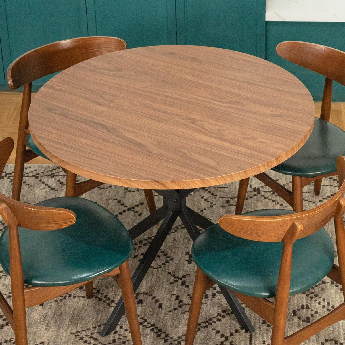 Round Dining Table with Black Metal Legs F406