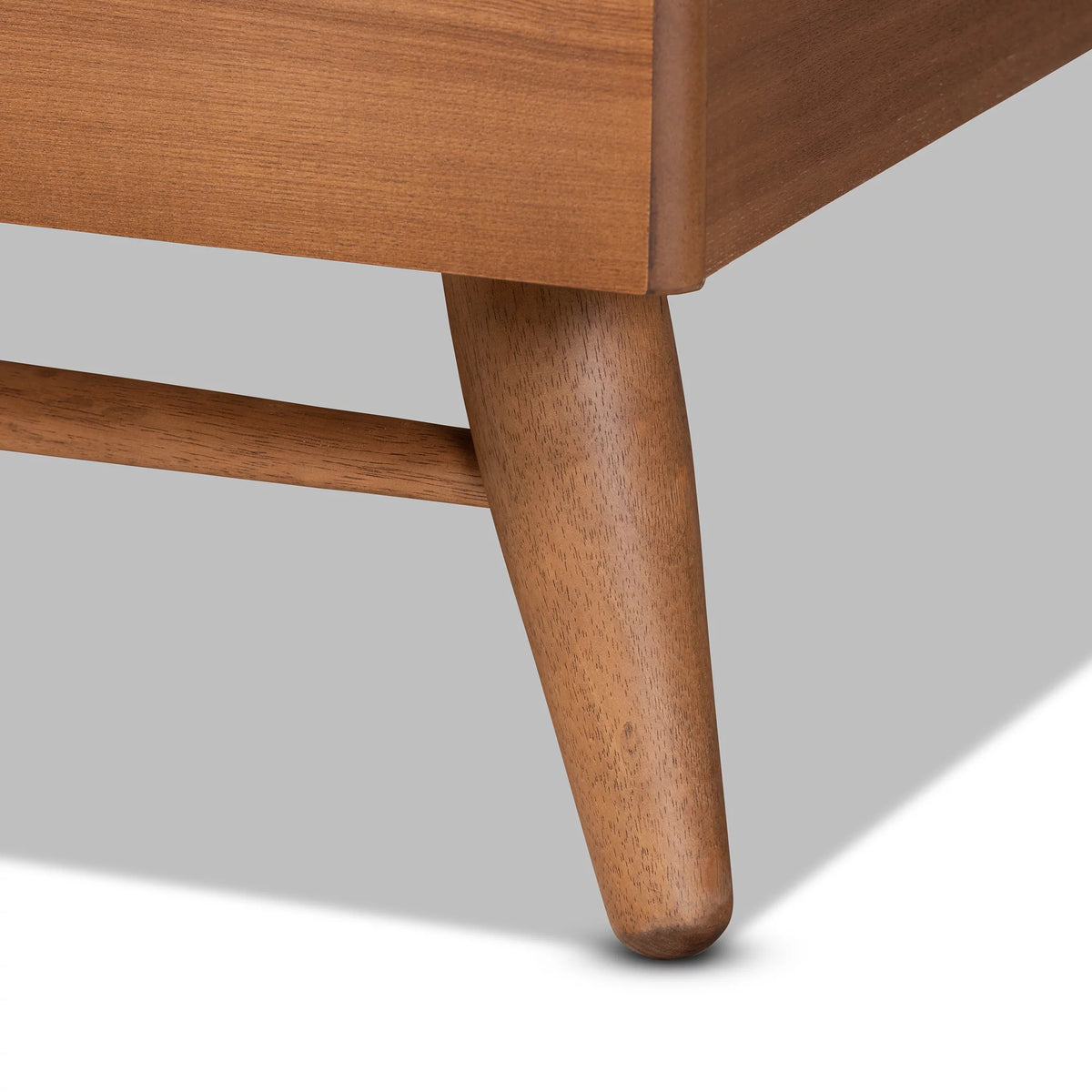 Queen Walnut Brown Engineered Wood Platform Bed Z4892