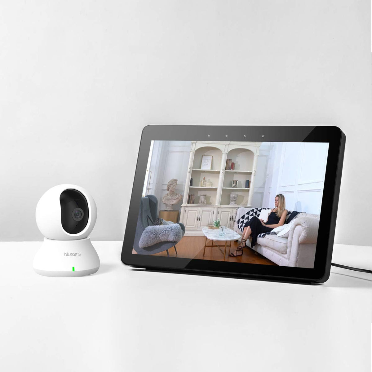 Indoor Security Camera PTZ 1080p WiFi Dome Camera with Two-Way Audio R1585