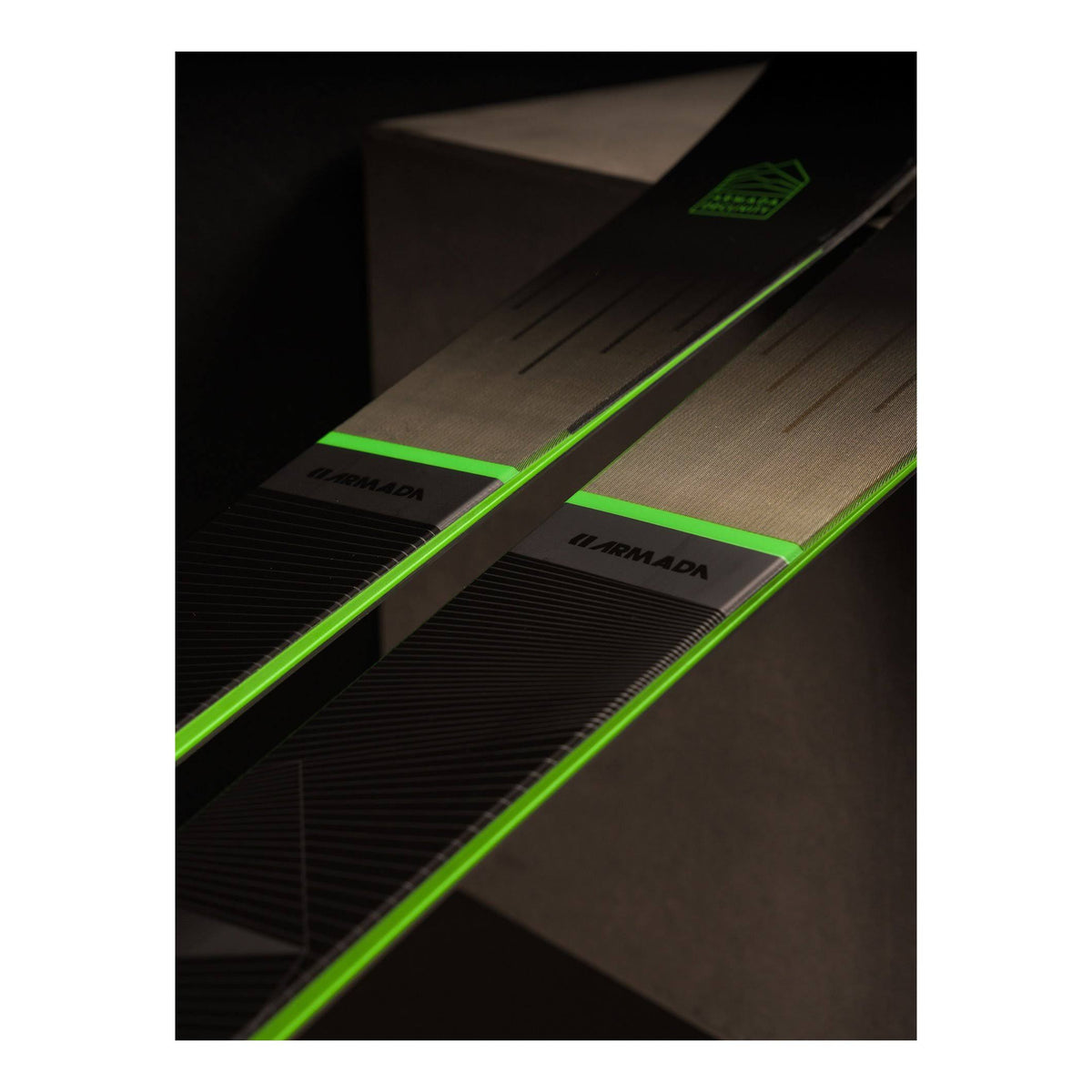 92 Ti Skis E1895