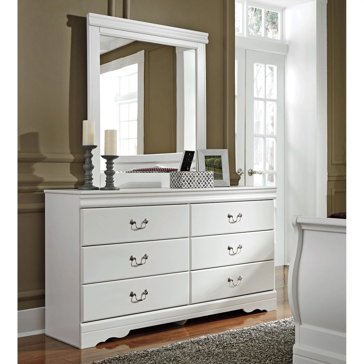 White 6 Drawer Double Dresser Z3527