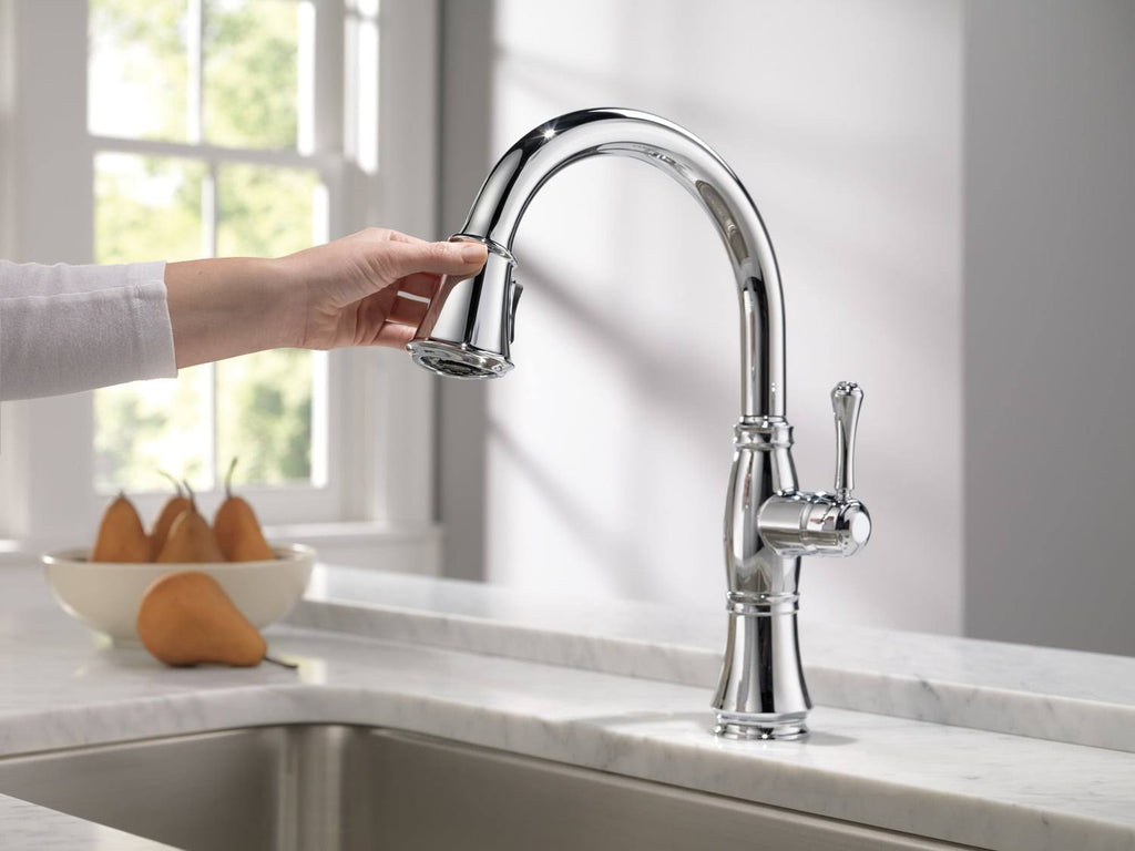 Chrome Single Handle Pull Down Kitchen Faucet O8707
