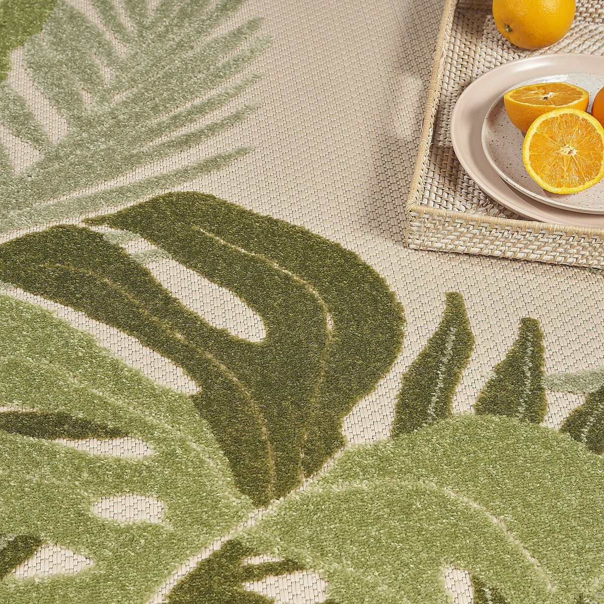 4' x 6' Ivory Green Area Rug E598