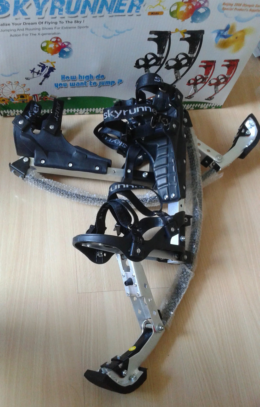 Black Kangaroo Shoes Jumping Stilts Z9651