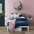 Black Metal Platform Bed Frame, Queen Z833581