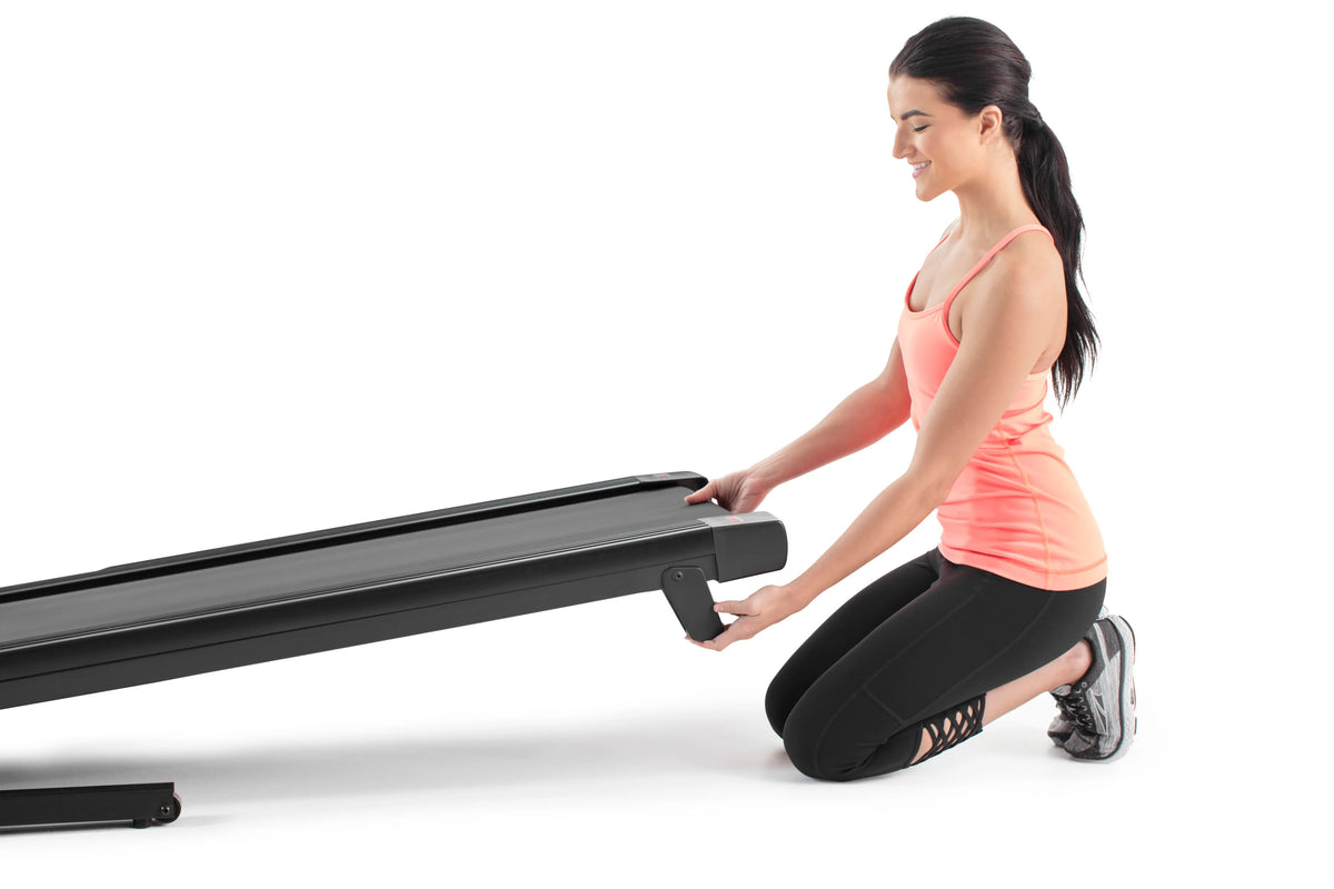 Folding Treadmill with 8 MPH QuickSpeed Controls Y153